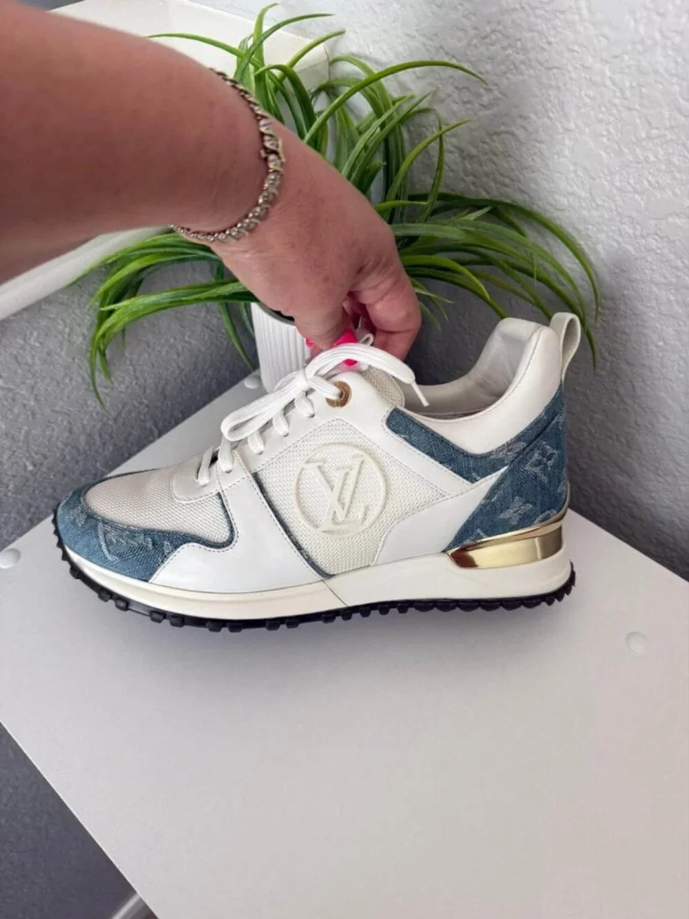 Louis Vuitton Run Away Sneakers Monogram Denim White Blue Size 37 Authentic